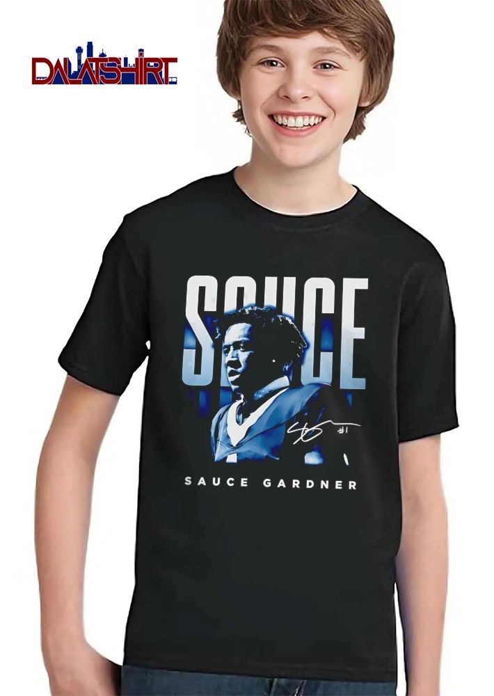 Sauce Gardner Player Monochrome Dark Portrait Signature shirt