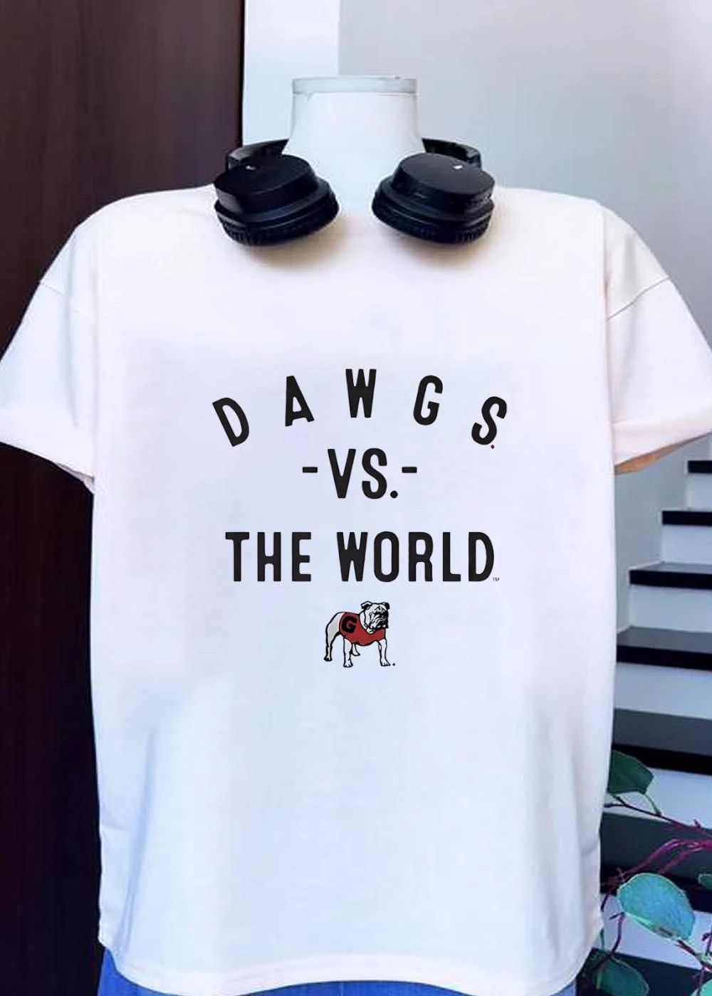 Dawgs vs the World Georgia Bulldogs shirt