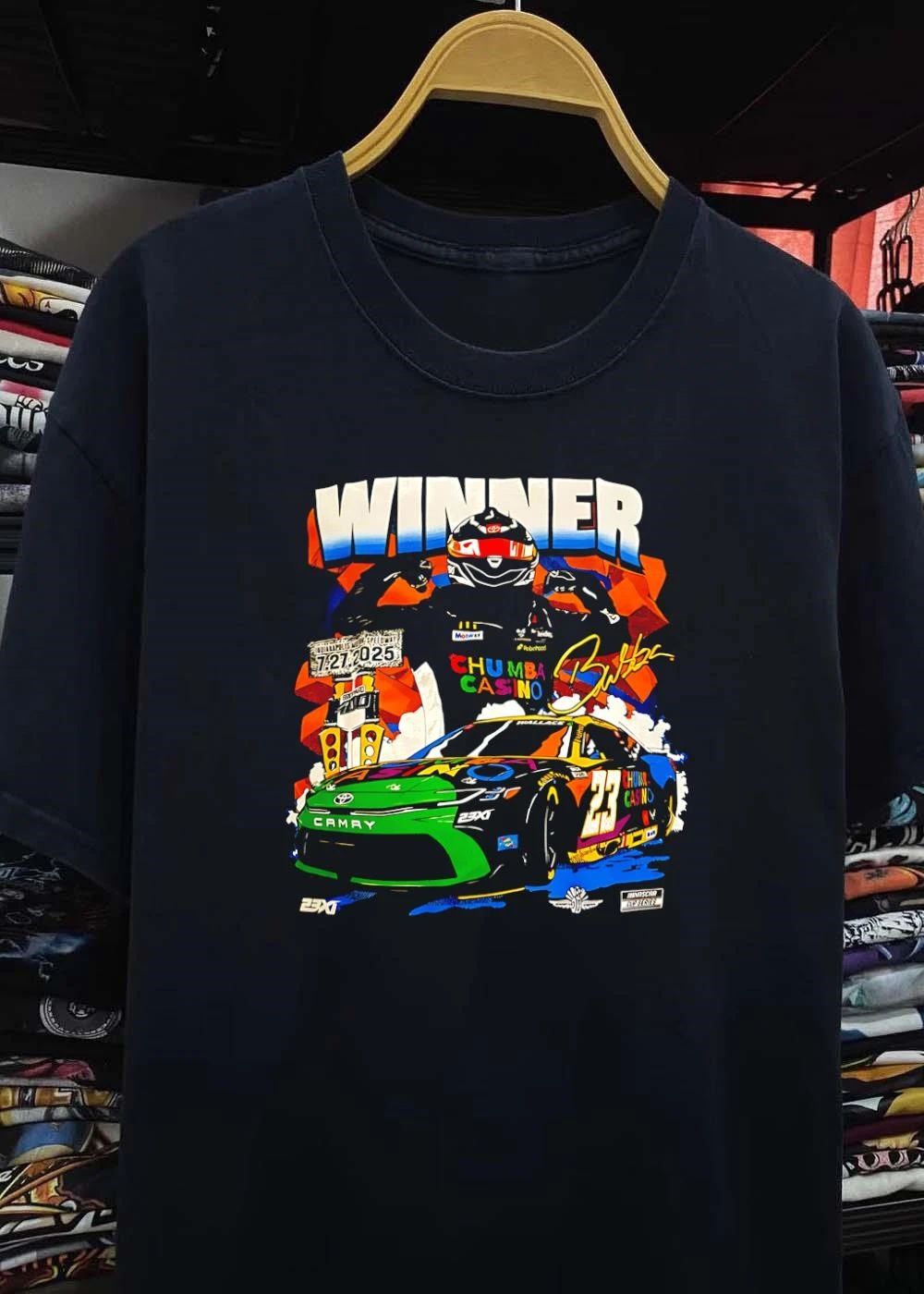 Bubba Wallace Signature Indianapolis 400 Winner Chumba Casino 23XI T-Shirt