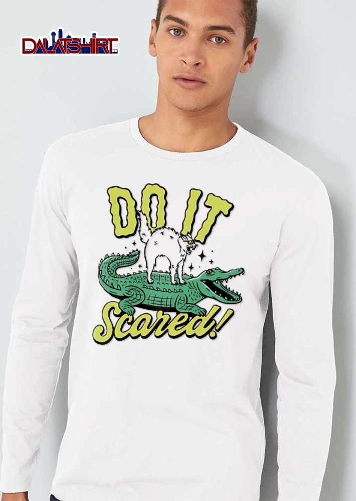 Do It Scared Cartoon White Cat Wearing Sunglasses Standing On Green Alligator Stars shirt