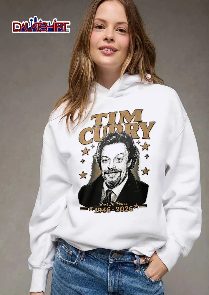 Tim Curry Rest In Peace 1946 2026 Actor Portrait Halftone Stars Vintage Distressed shirt