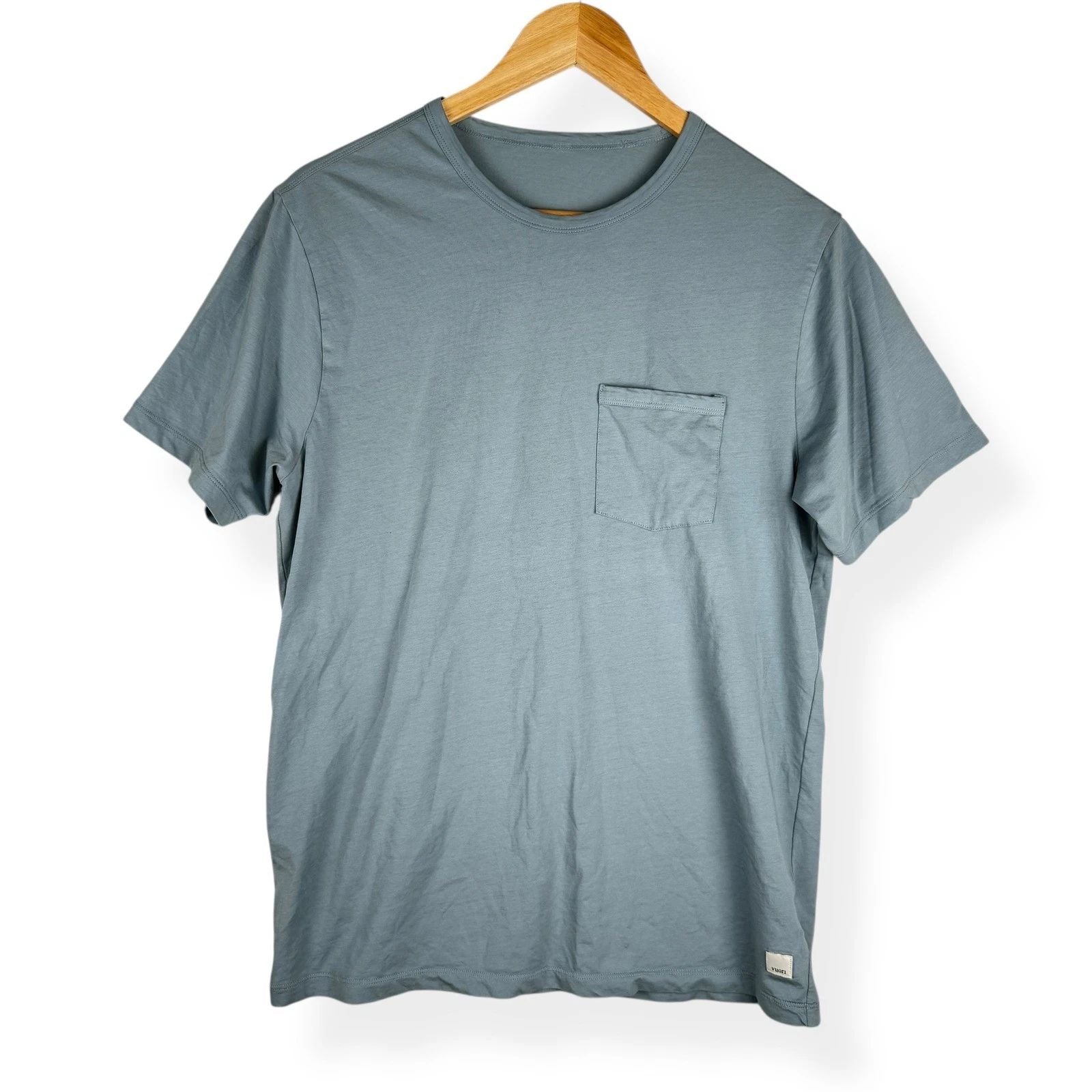 Vuori Mens Feather Pocket T Shirt Size Medium Blue Soft Stretch Active Gym Top