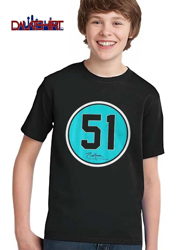 Ichiro Suzuki 51 signature circle shirt