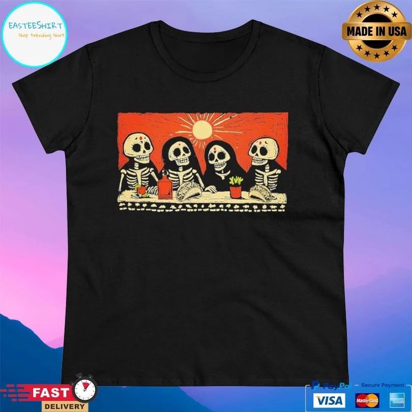 Muertos Con Tacos T-shirts