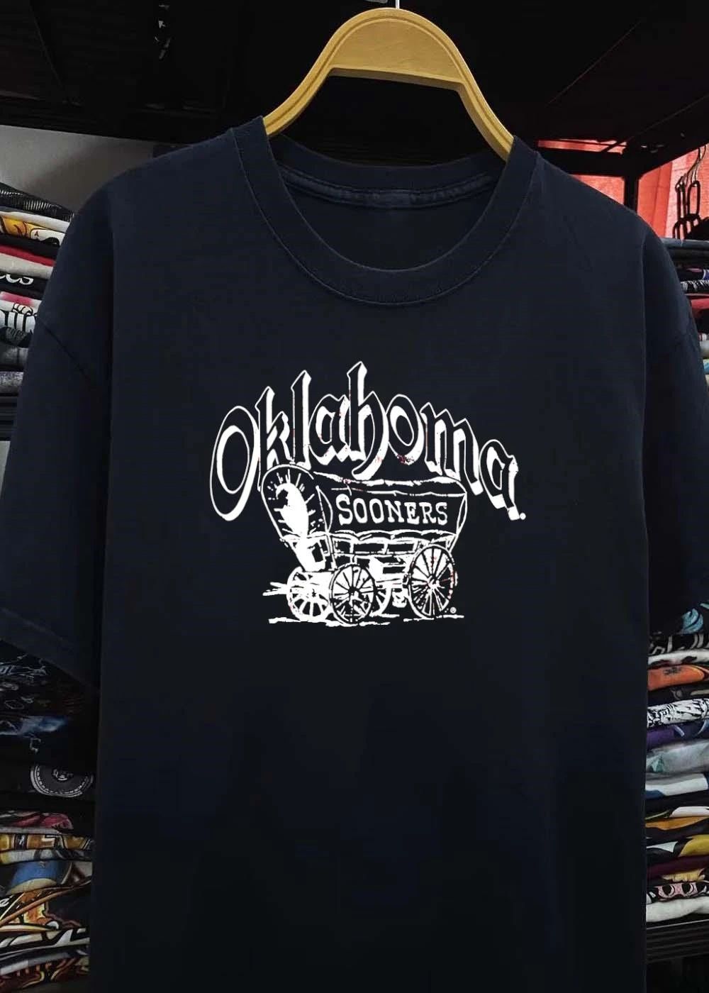 Oklahoma Sooners Schooner Wagon T-Shirt