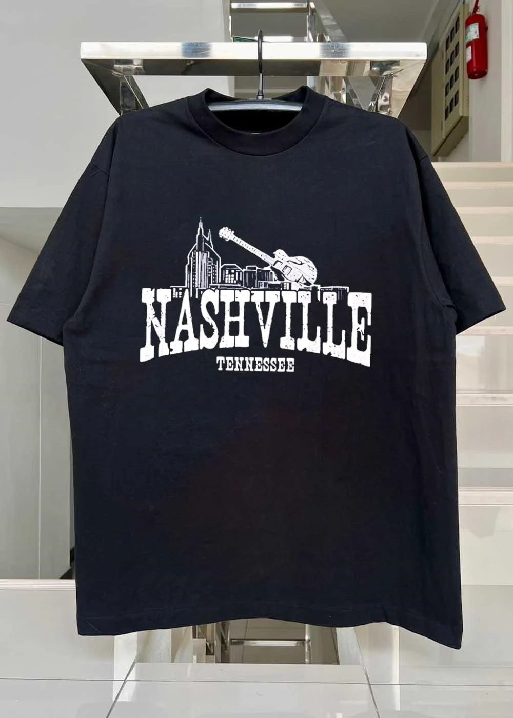 Nashville Tennessee Skyline Guitar T-Shirt