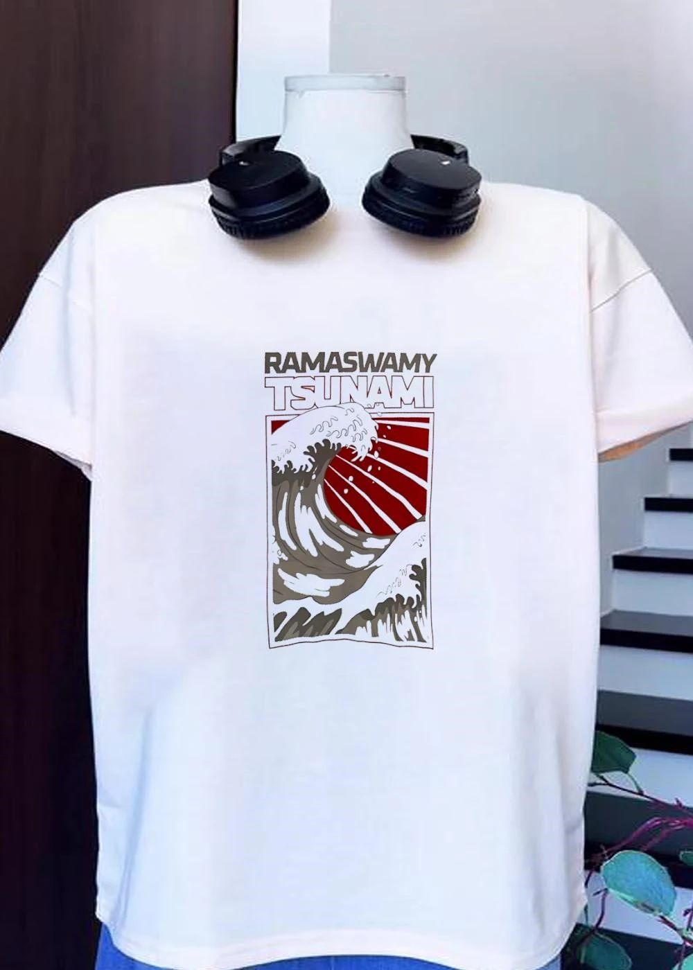 Ramaswamy Tsunami Graphic Print Casual Apparel T-Shirt