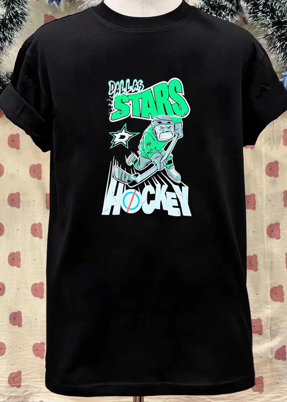Dallas Stars Hockey Player Skating T-Shirt