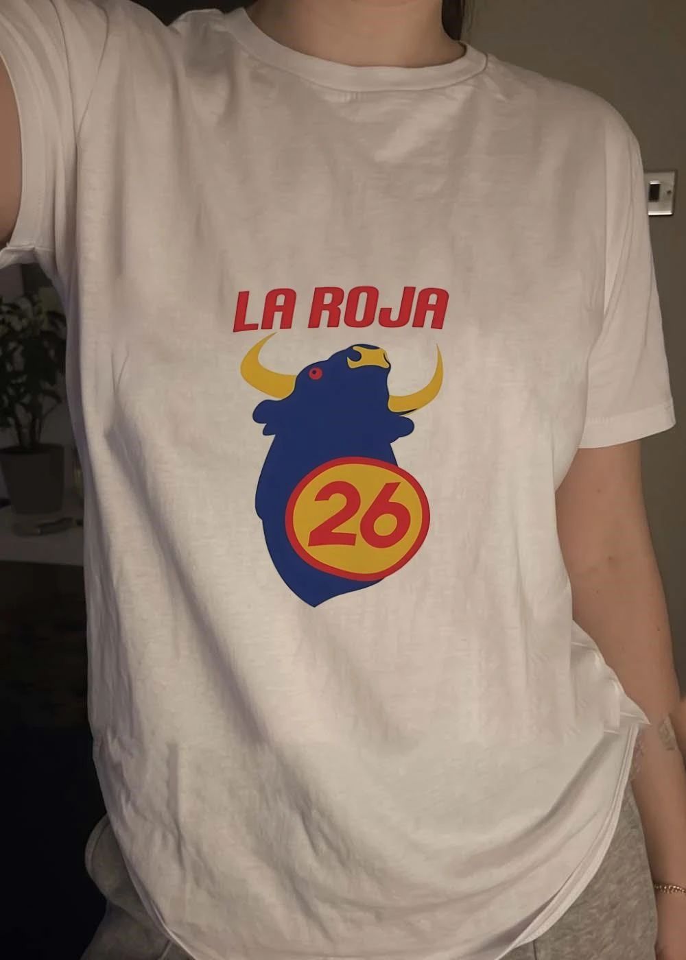 La Roja Bull 26 Apparel Spain Football Team T-Shirt
