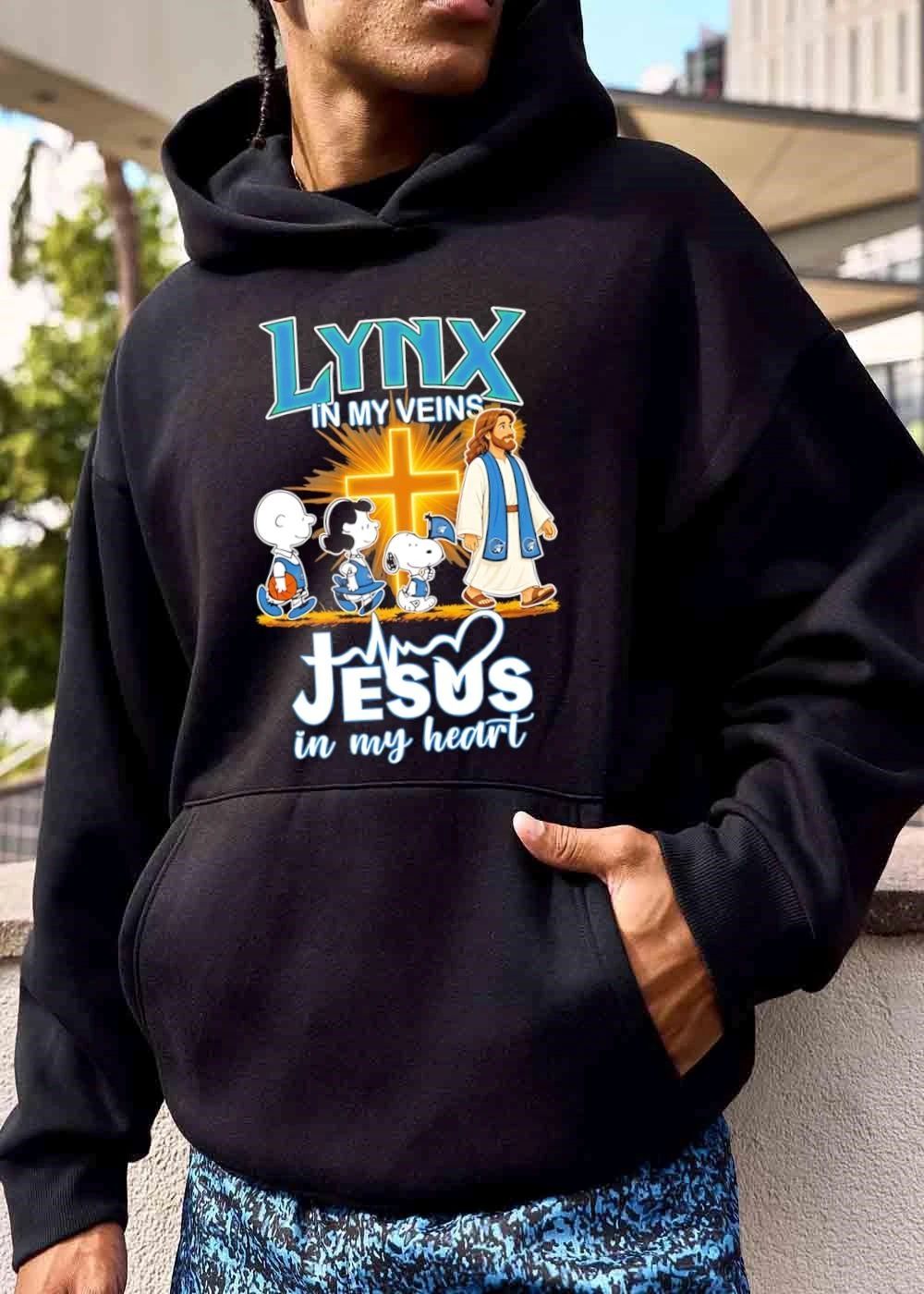 Minnesota Lynx WNBA In My Veins Jesus Heart Cartoon Peanuts Cross shirt