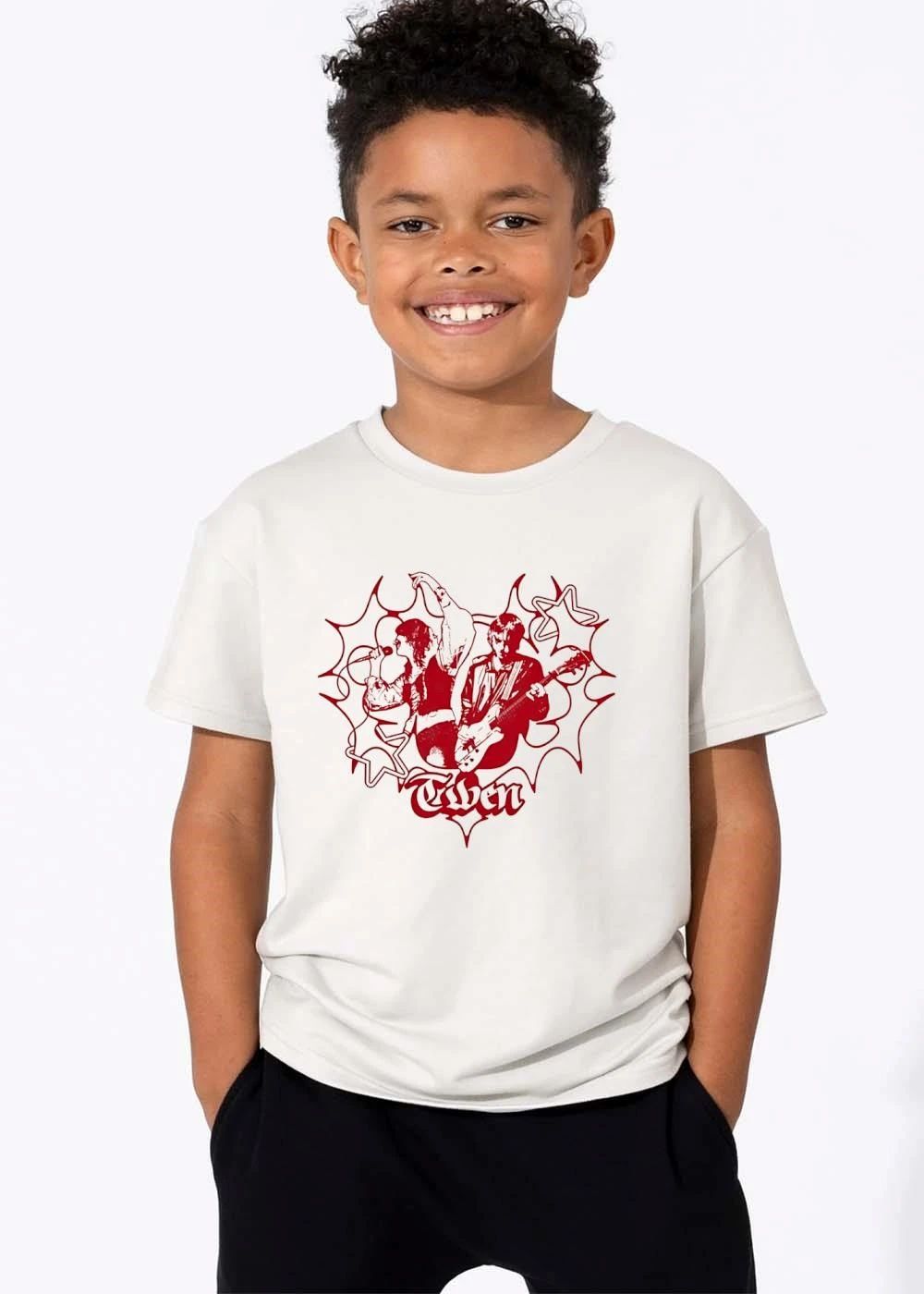 Twen Red High Contrast Singer Guitarist Stars Heart Outline shirt