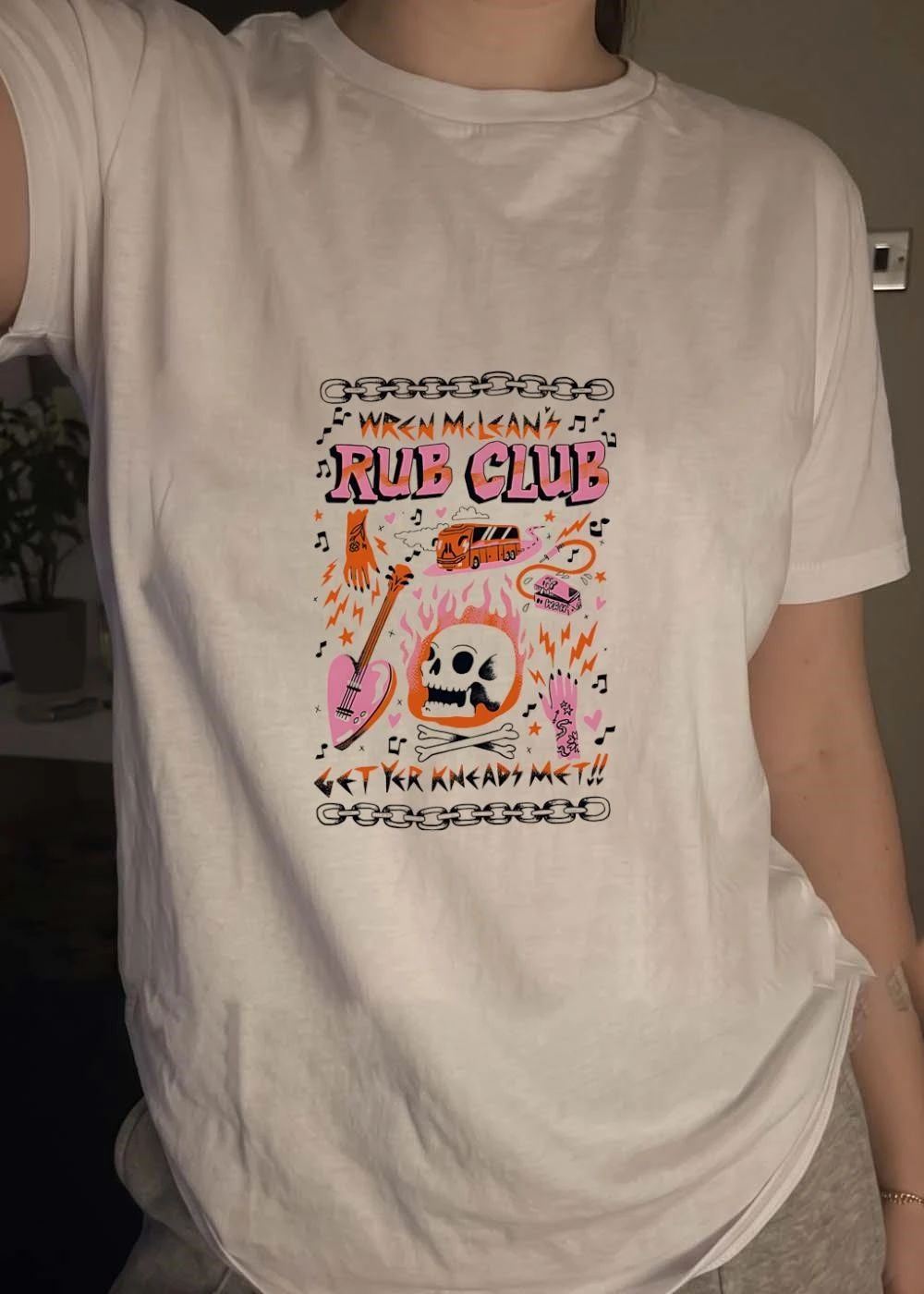 Rub Club Get Yr Kneads Met Wren Mcleans Flaming Skull Heart Guitar Tour Bus shirt