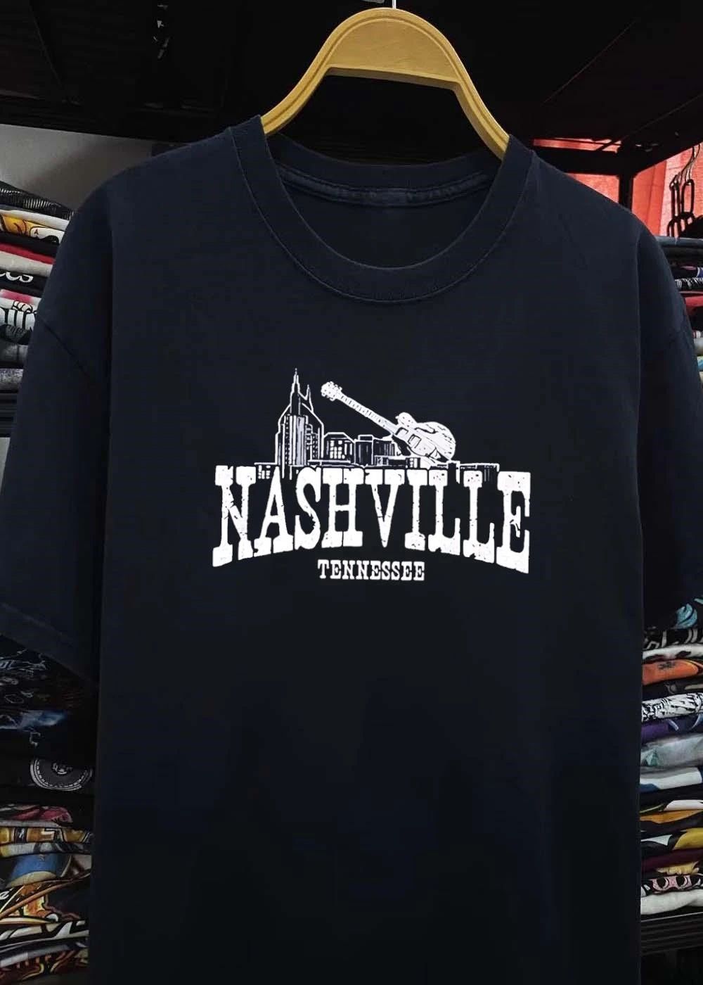 Nashville Tennessee Skyline Guitar T-Shirt