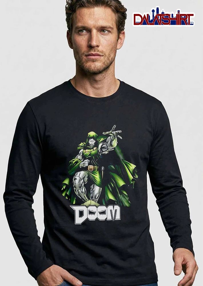 Doom Comic Armored Villain Green Hooded Cloak Reaching shirt