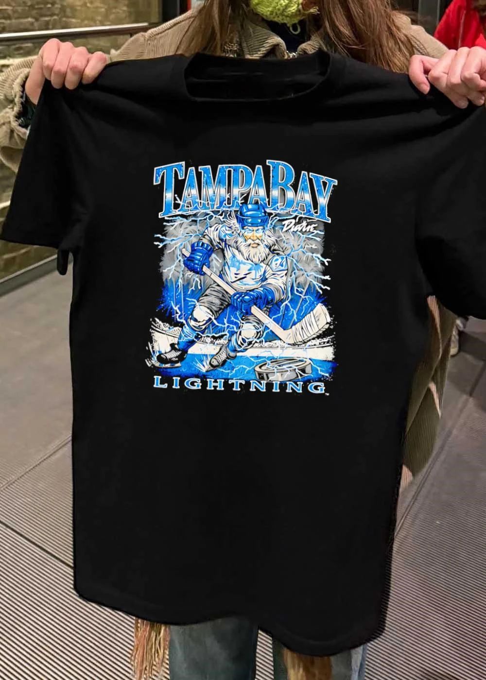 Divine Tampa Bay Lightning Hockey Player Skating Graphic shirt