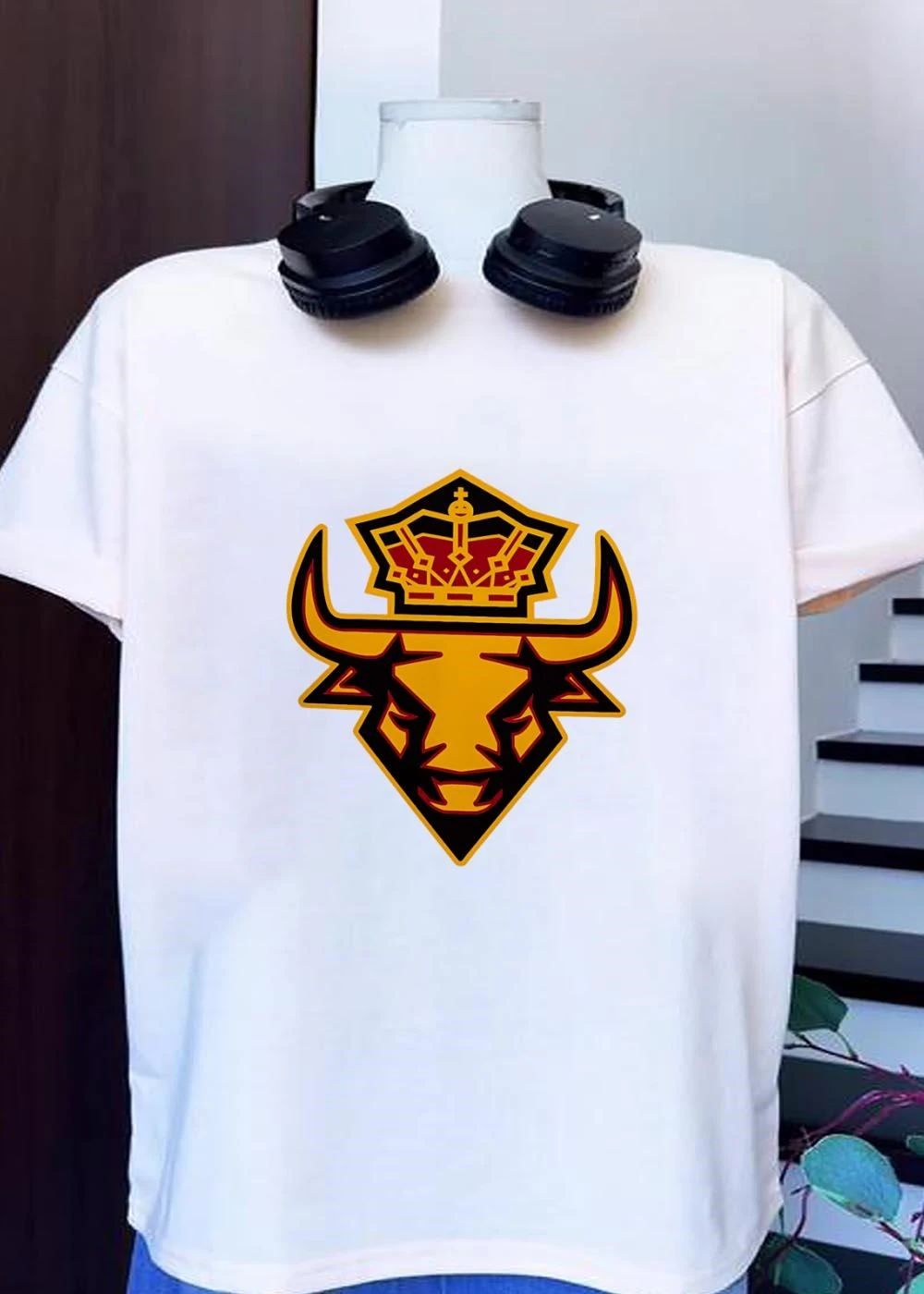 Spain Crown Bull Head Royalty Logo Team Mascot Shirt