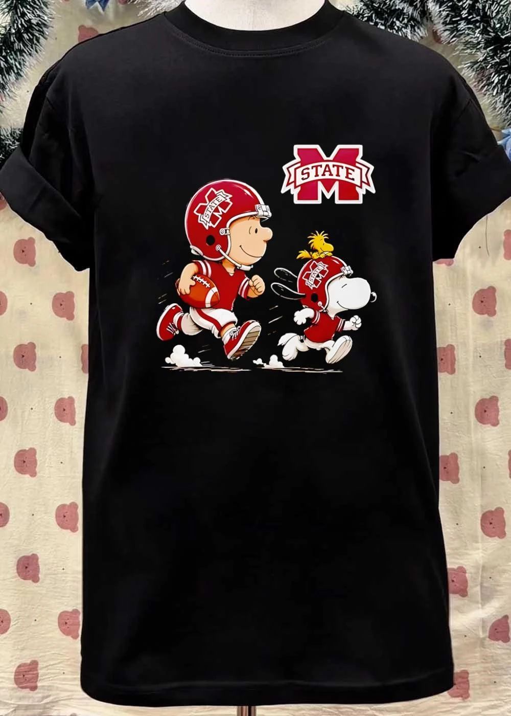 Peanuts Characters Running with Football Mississippi State Bulldogs shirt