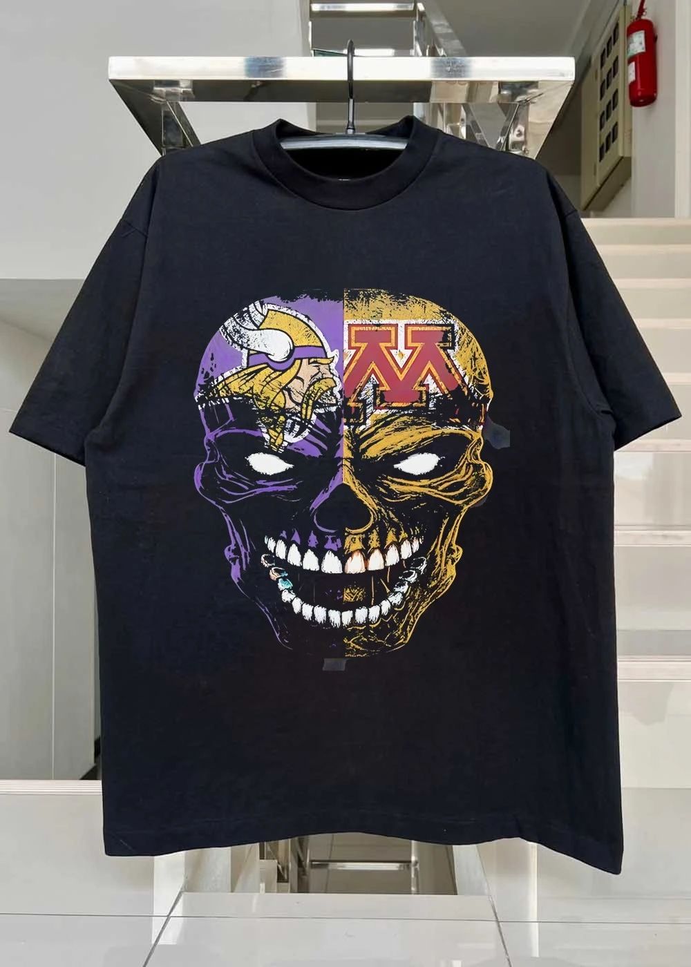 Minnesota Vikings and Gophers Split Face Skull T-Shirt