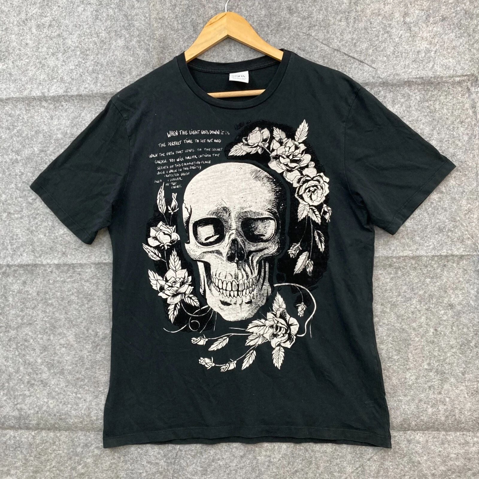 Zara T-Shirt Mens L Large Slim Fit Black Skull Short Sleeve Crew Neck 34310