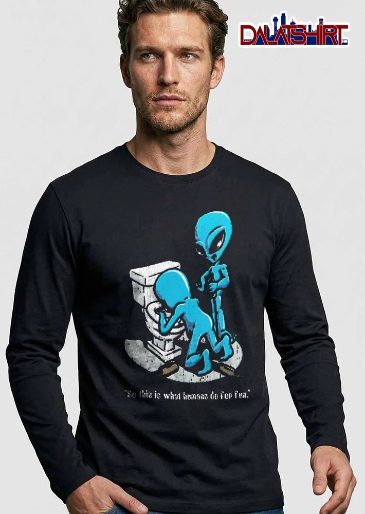 So This Is What Humans Do For Fun Blue Alien Vomiting Toilet Distressed Cartoon shirt