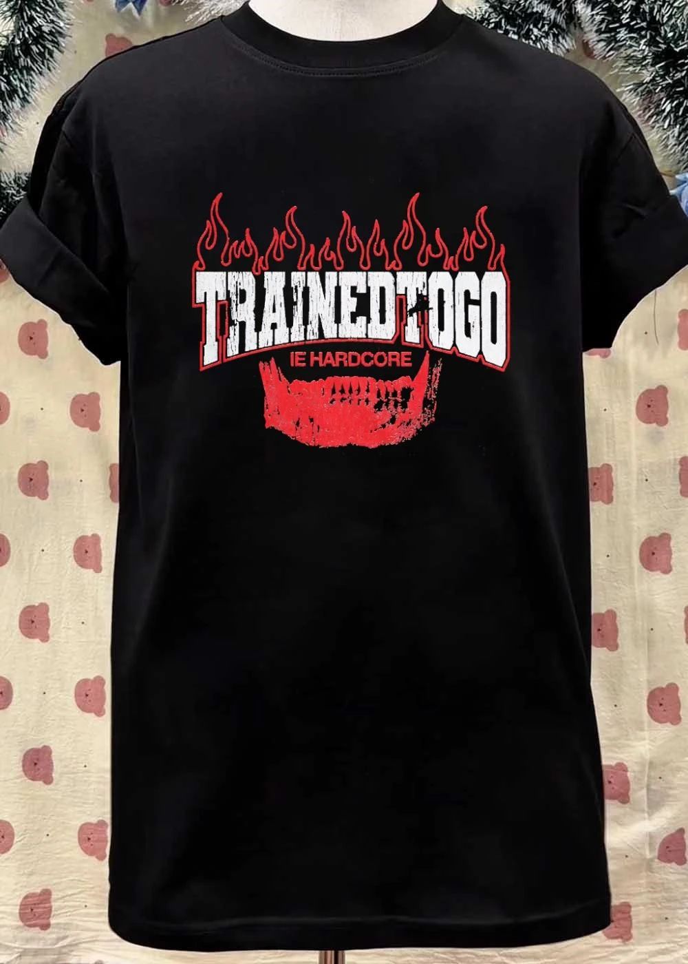 Ie Hardcore TrainedToGo Flaming Text Performance shirt