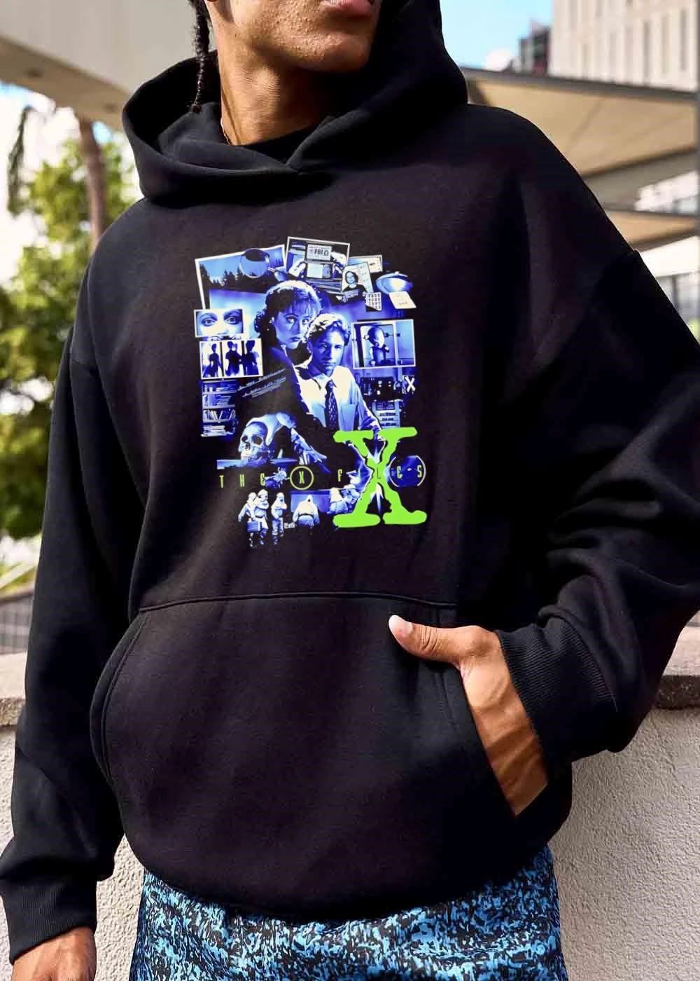 The X Files Mulder Scully Fbi Agents Skull Alien Hazmat Suit Collage shirt