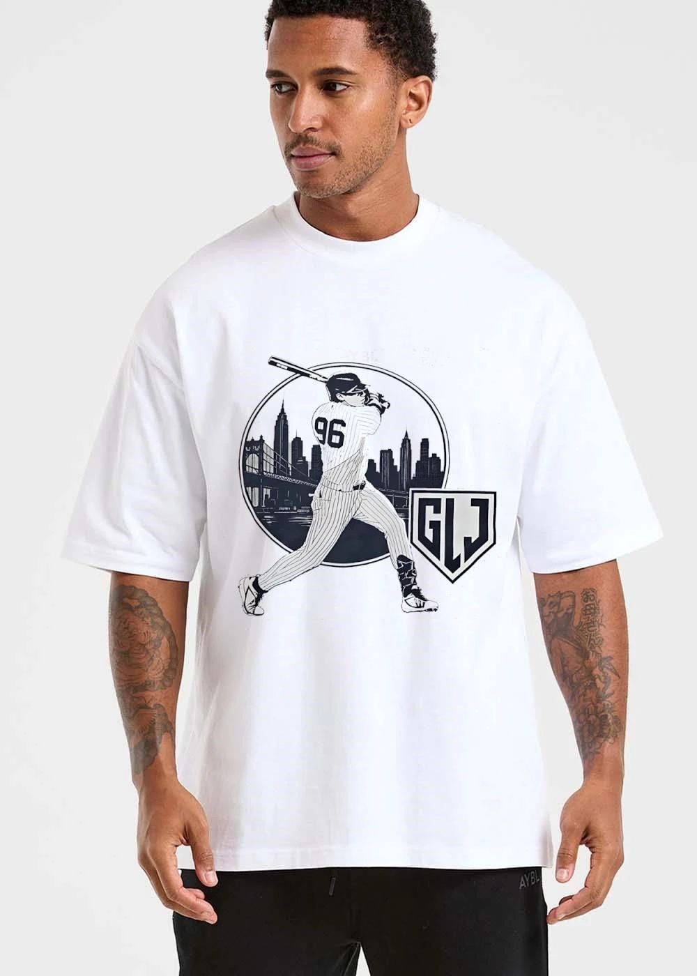 Glj 96 Baseball Batter Swinging Bat Nyc Skyline Circle Crest shirt
