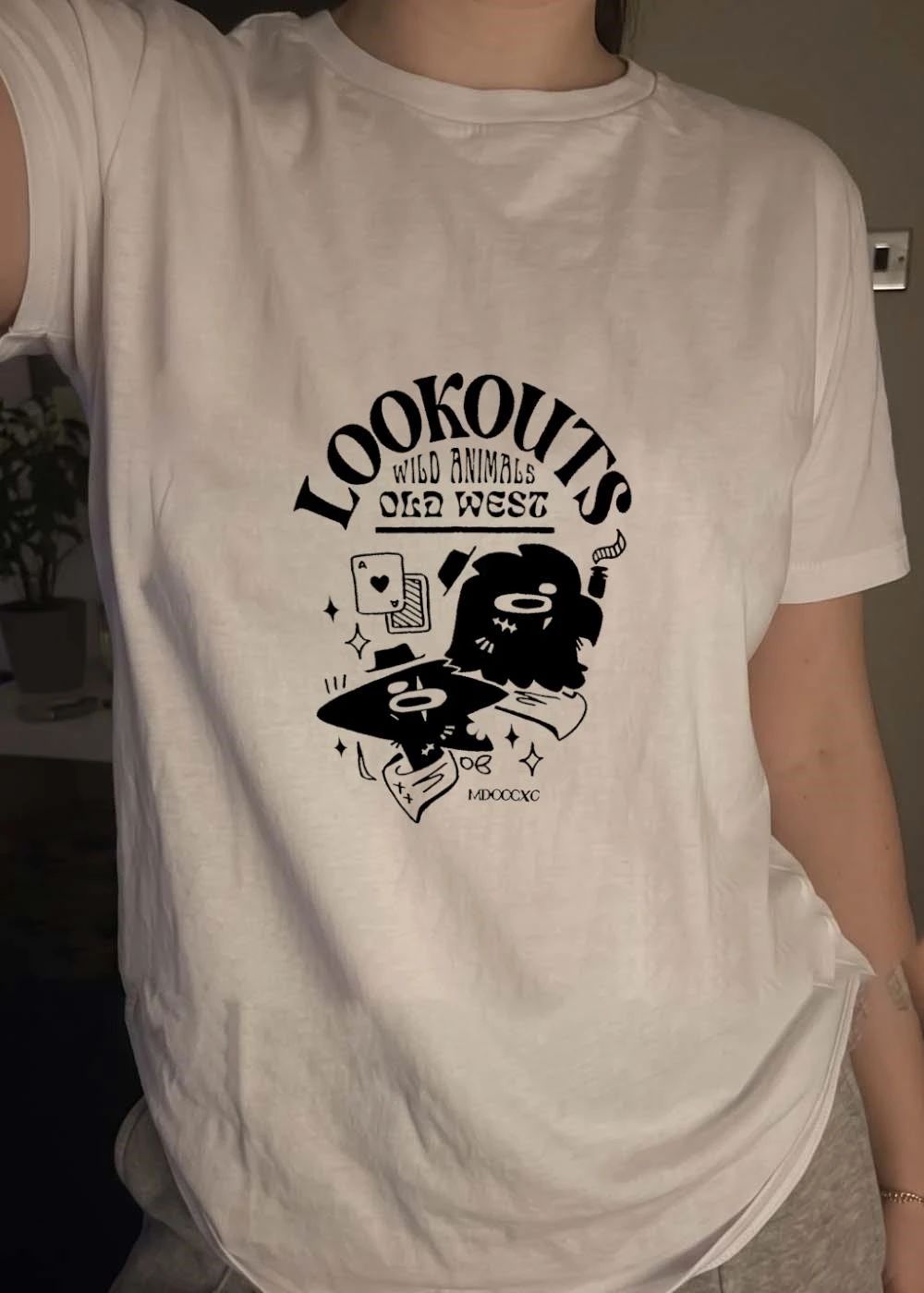 Lookouts Wild Animals Old West Gambling Cowboy Animals T-Shirt